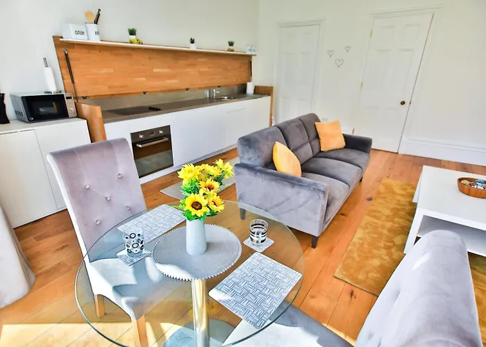 41B Wellington Suites